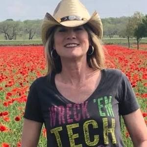 Meet your Posher, Linda